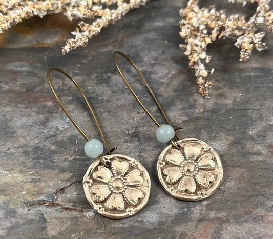 Aimee - Heart Flower Earrings