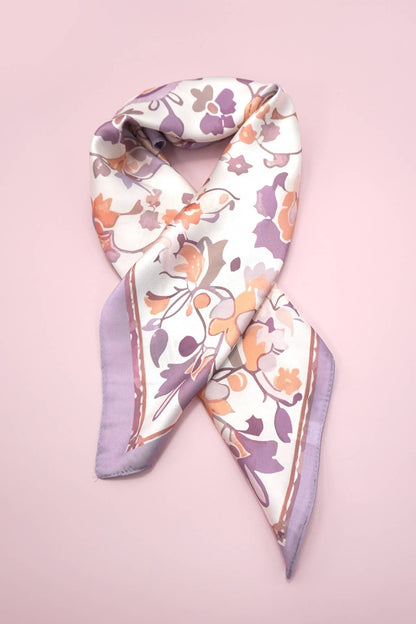 BUFANDA BANDANA DE TACTO SEDOSO CON ESTAMPADO TRADICIONAL
