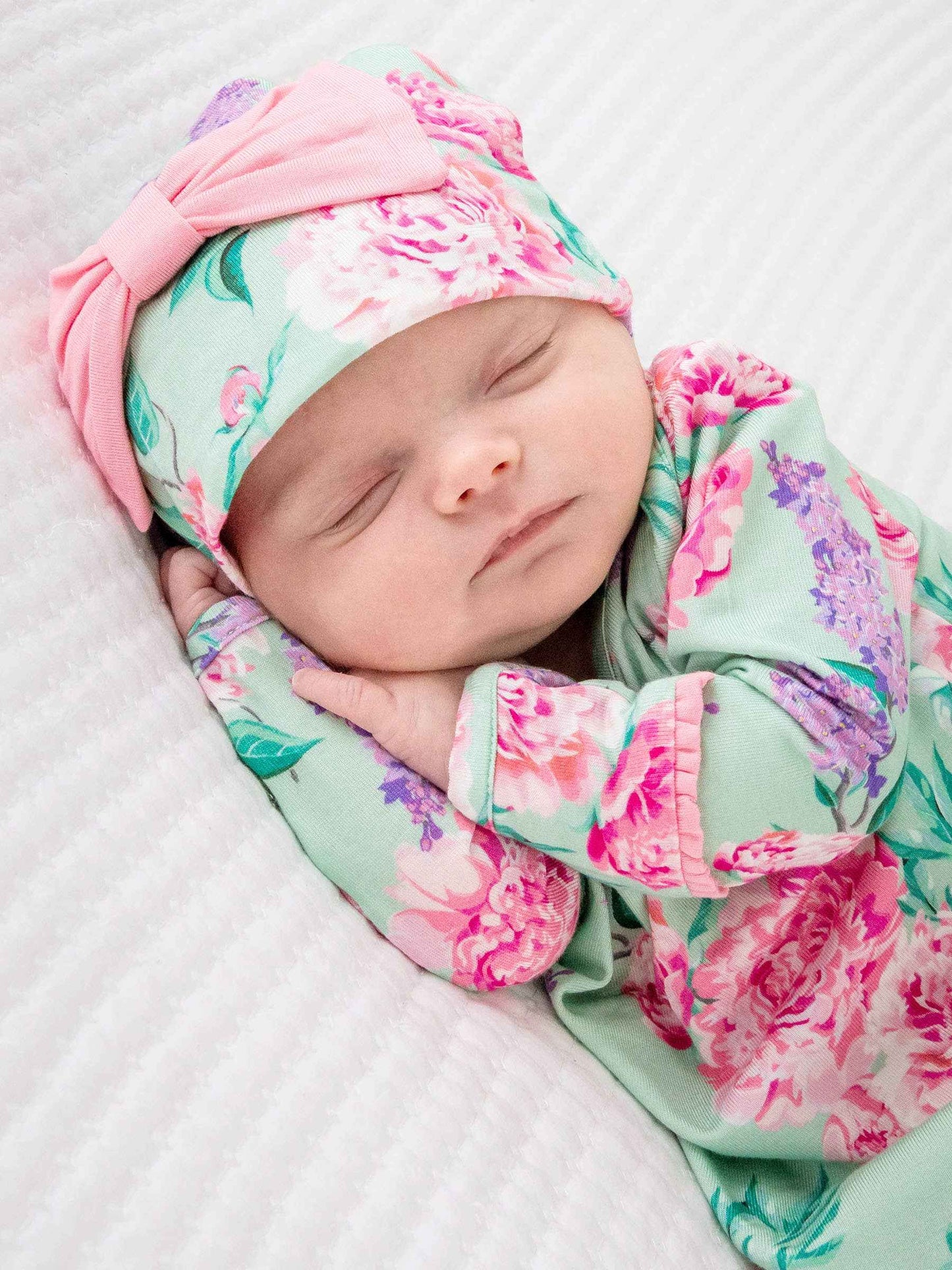 SoftSnooze™ Baby Girls Bamboo Viscose Sage Garden Ruffle Knotted Sleep Gown & Bow Hat Set: Green / Newborn-3m
