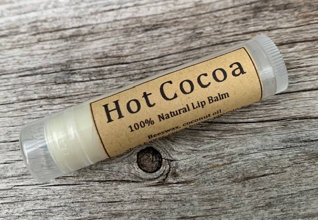 Bálsamo labial natural de chocolate caliente