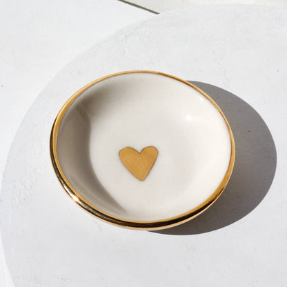 Cerámica Apricity - Plato con forma de corazón | Cerámica hecha a mano con oro