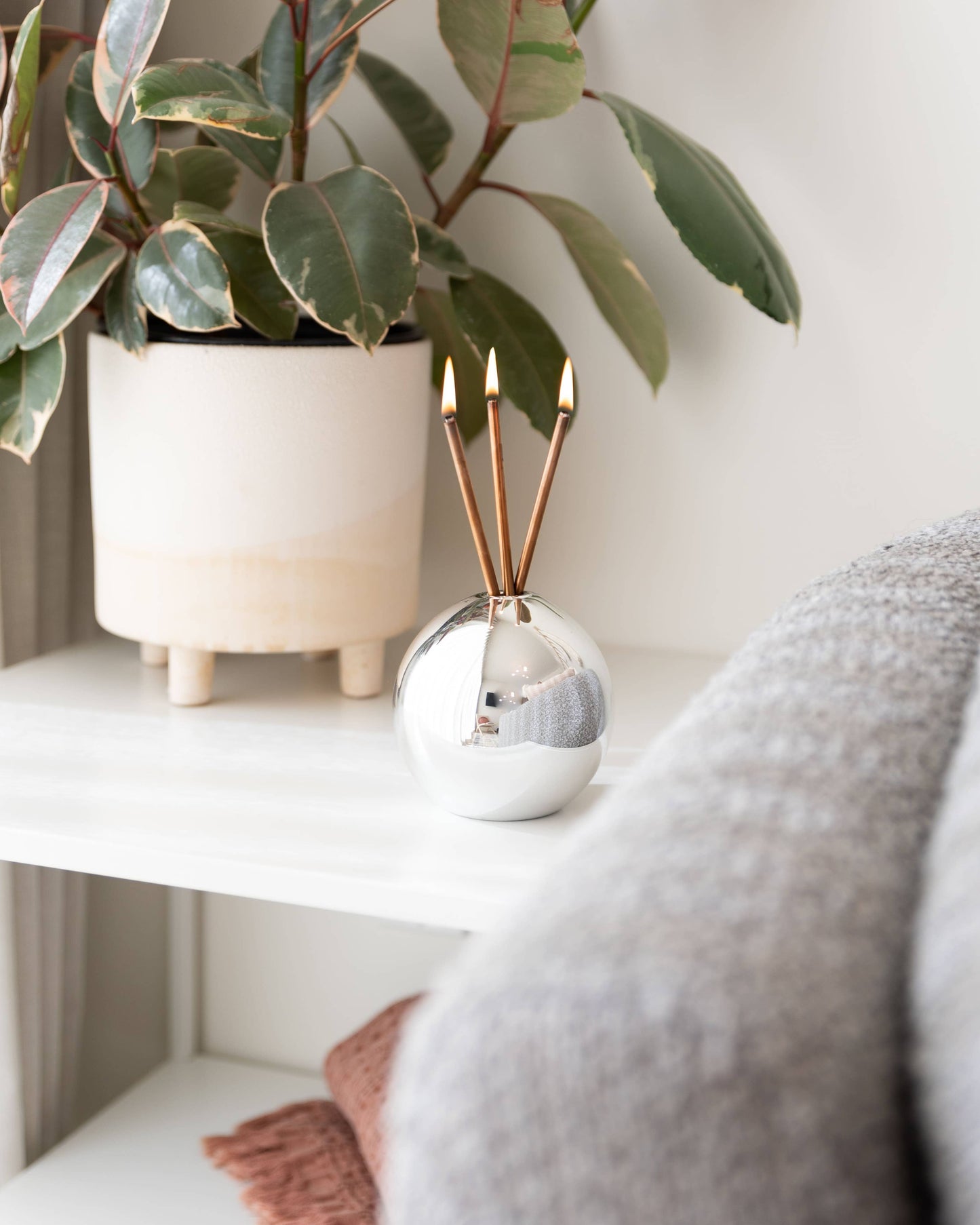 Neva Silver Metallic Vase for Everlasting Candles