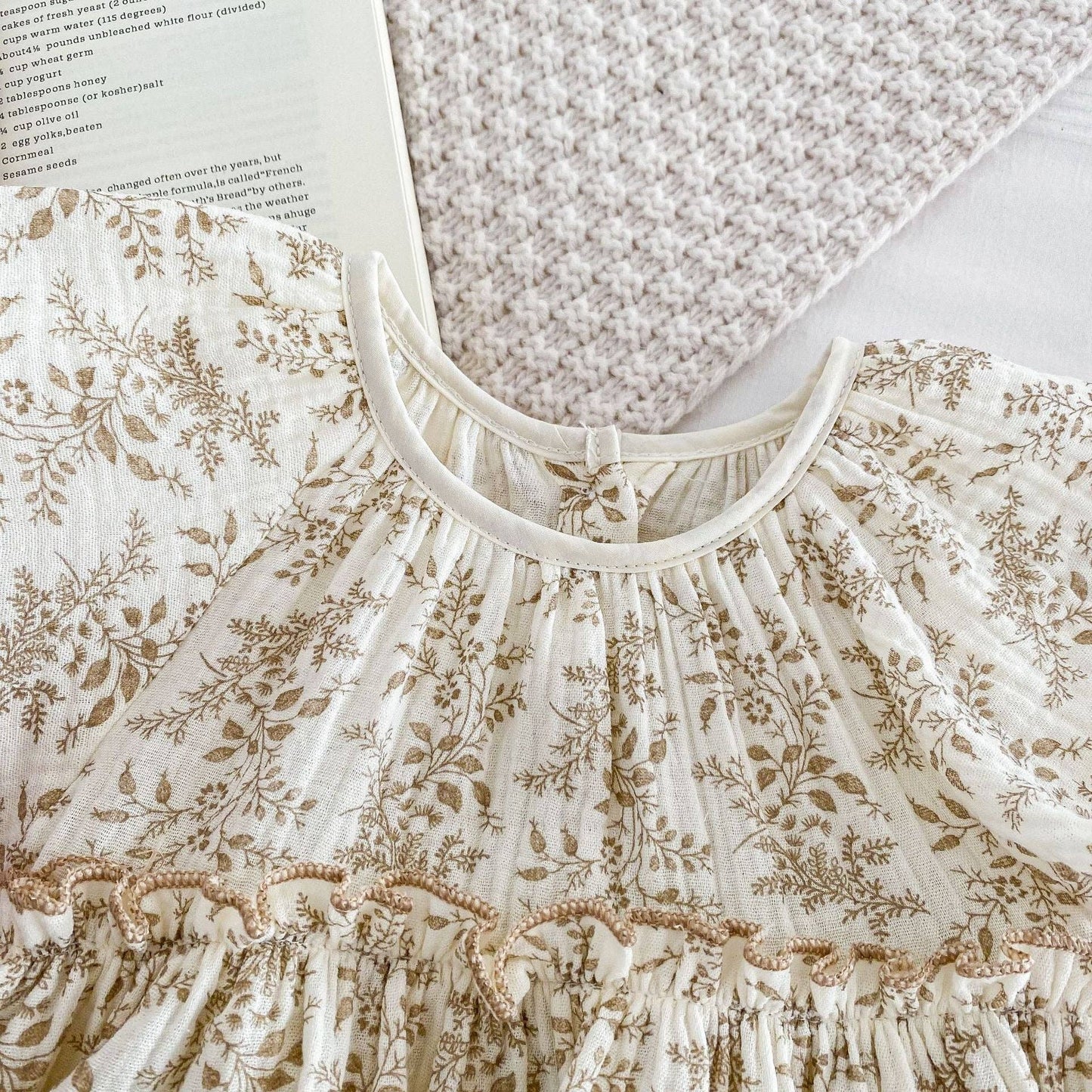 Baby Girls Floral Print Bodysuit Dress: Apricot