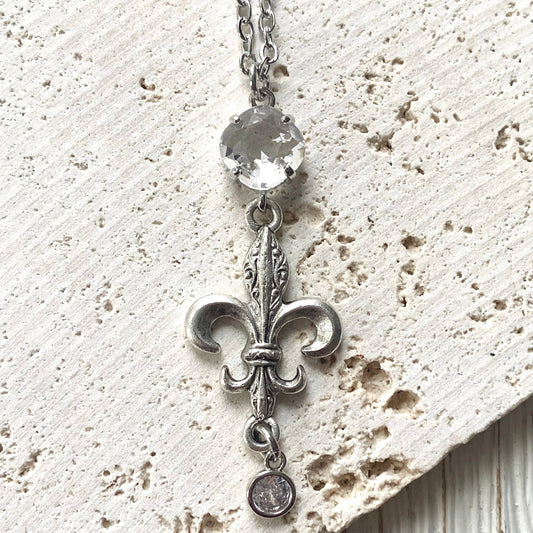 Fleur de lis necklace French