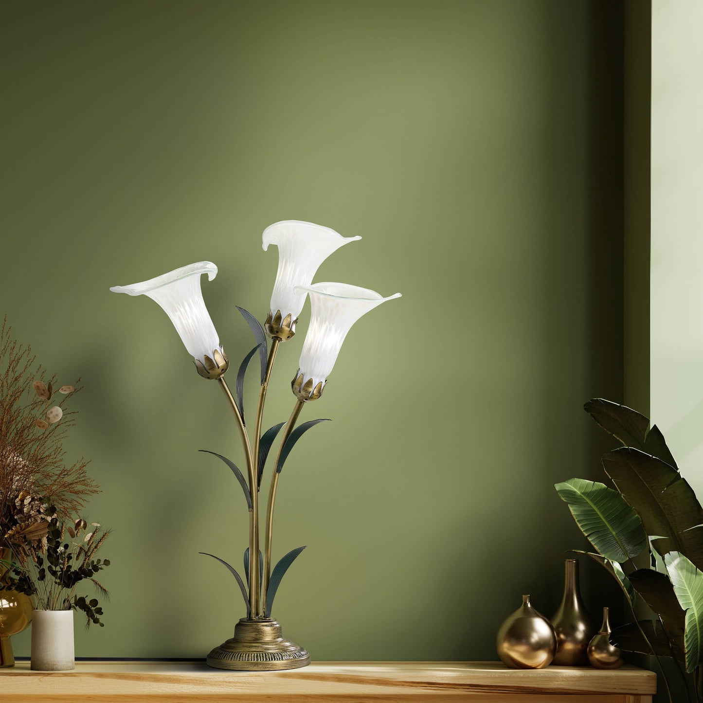 23.5" 3-Light White Handblown Glass Calla Lily Table Lamp