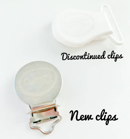 Gummy Chic Silicone Pacifier Holder Clip