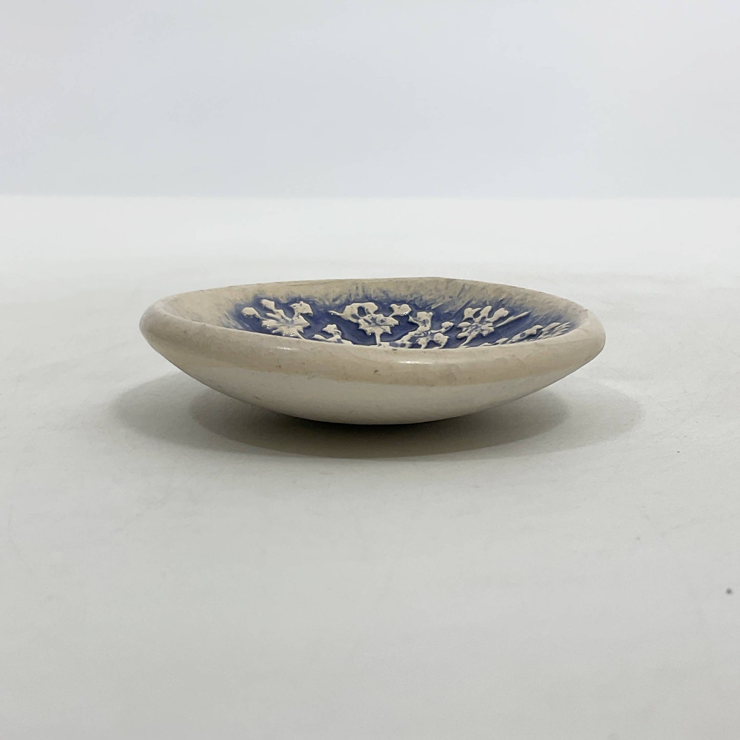 Pottery Dish Bowl - Queen Anne Snowflake