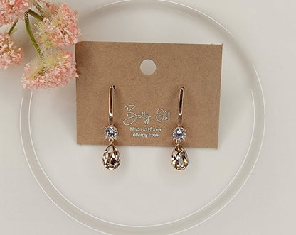 Swarovski Elements Dangle Earring