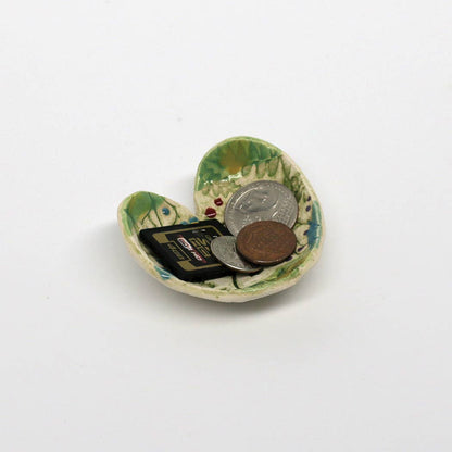 Pottery Dish Bowl - Heart Small Pressed Flowers