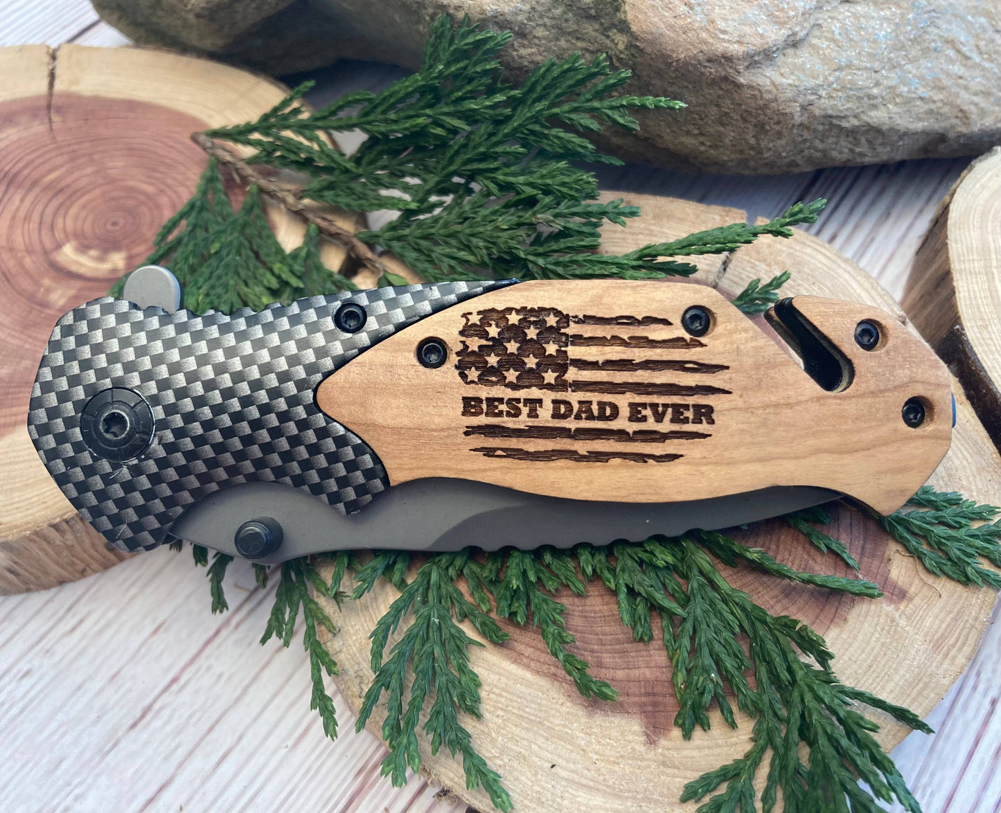 Flag Best Dad Ever Knife - Quail Tail Laser Art