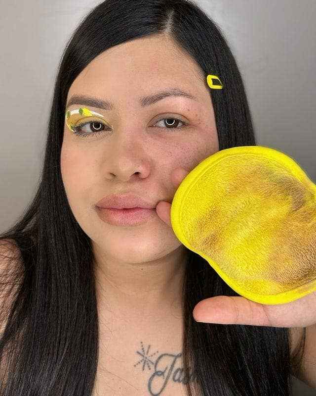 The Original MakeUp Eraser - Limoncello 7-Day Set & MakeUp Bag Gift Set | Summer