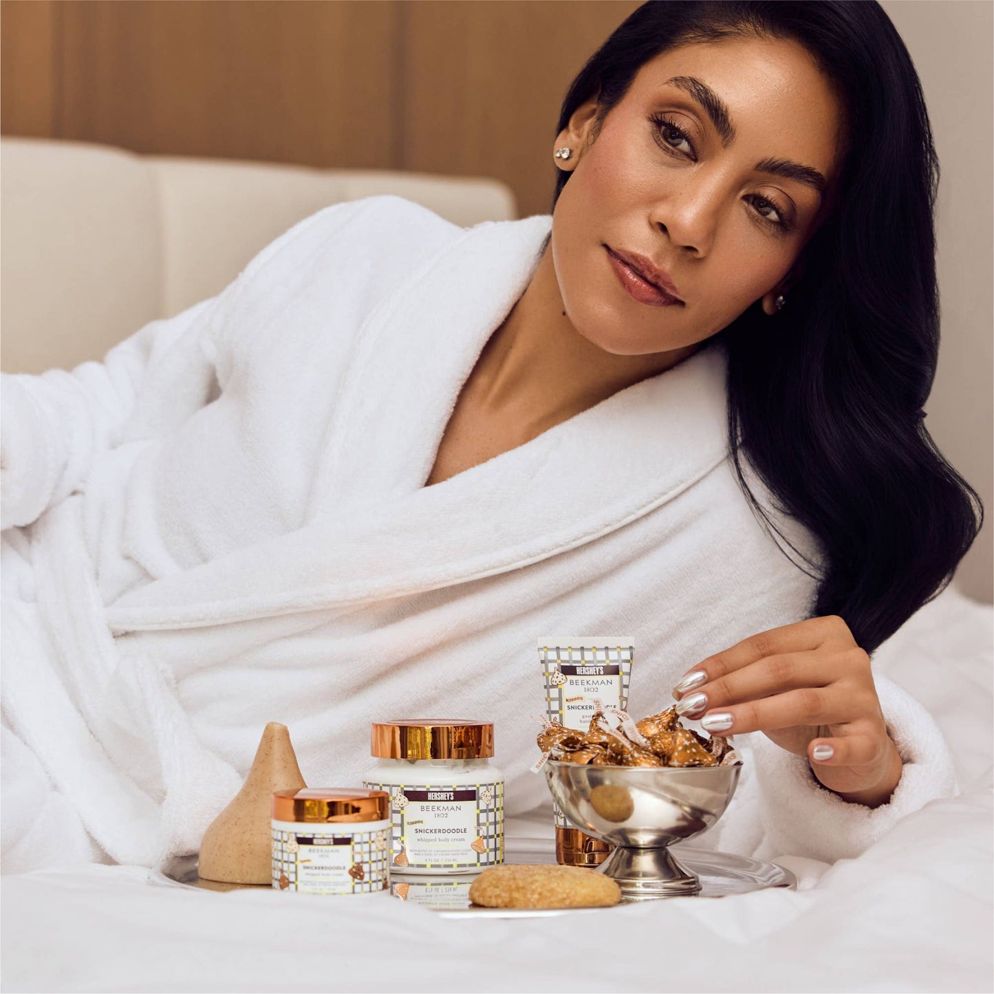 Beekman 1802 - HERSHEY'S KISSES SNICKERDOODLE BAR SOAP 3.5OZ