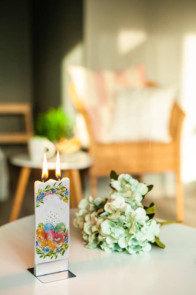 Flat Handmade Candle - Eggs in Floral Nest Easter Candle