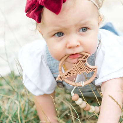 Vintage-inspired Paris Tower Teether