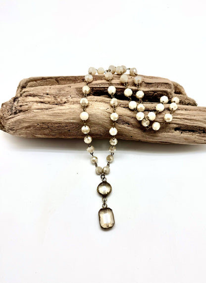 Necklace VintageStyleCreamGlass(8mm)w/Sq&Rd.BevelledGlass21”