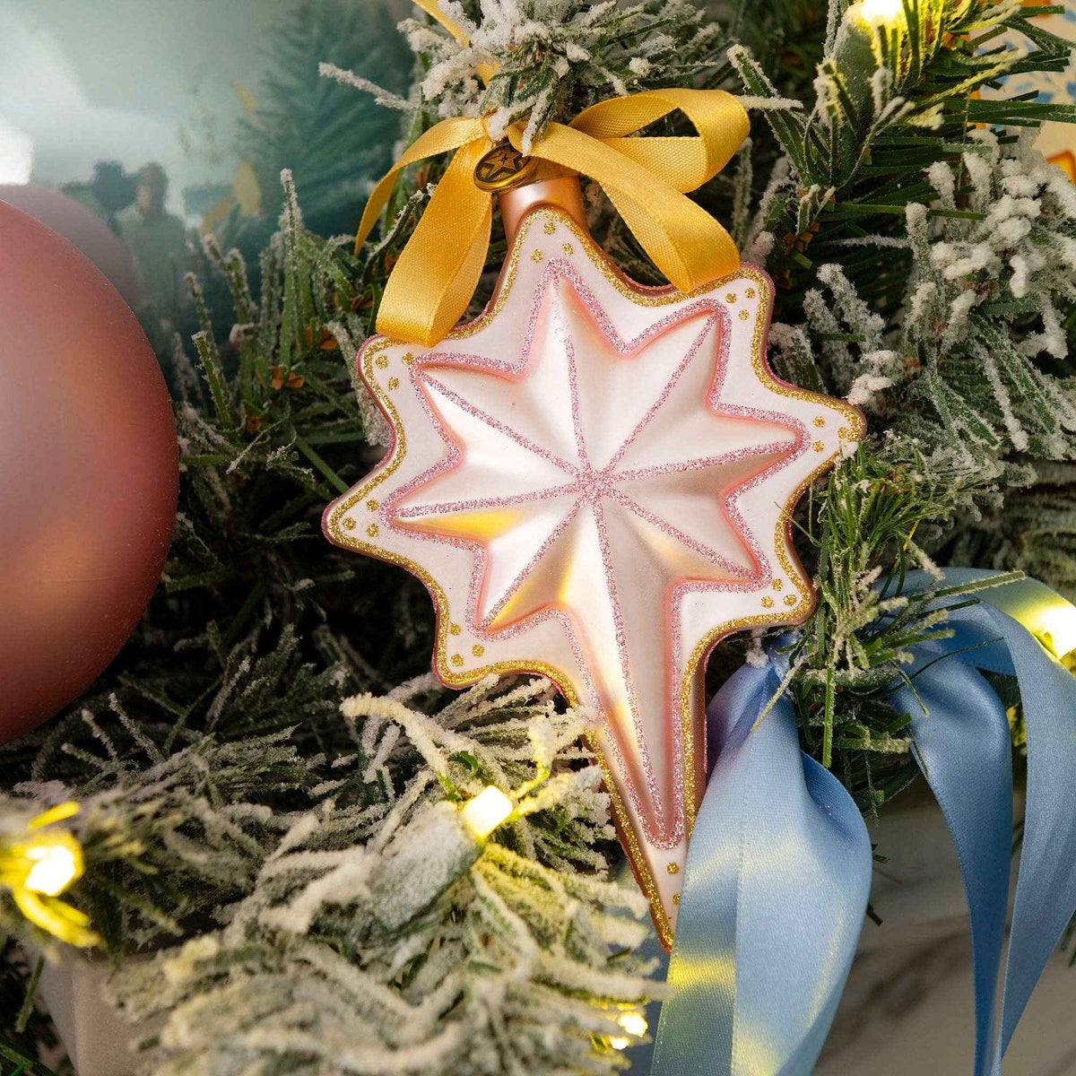 Star of Bethlehem Blown Glass Christmas Ornament – 2026 First Edition