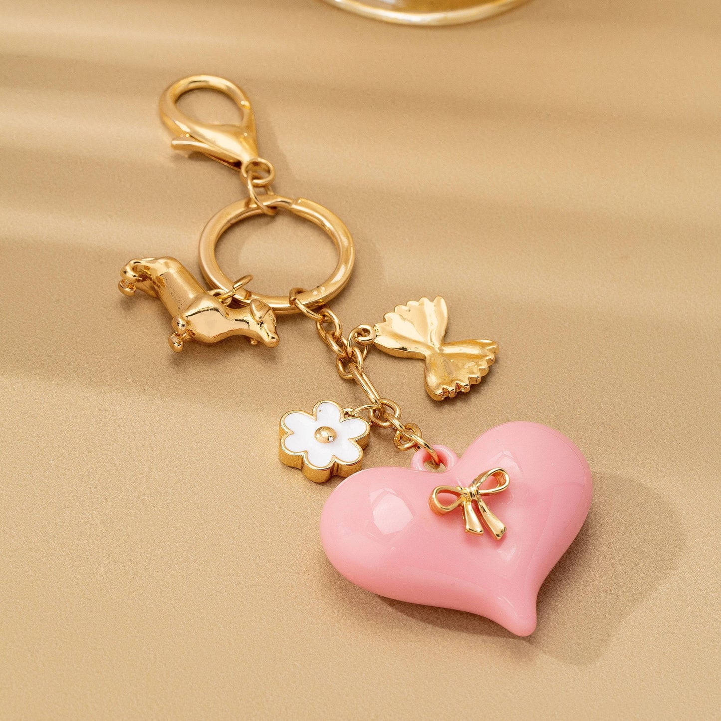 JOSSLYN by wall to wall - BAG CHARM-HEART DOG BAG CHARM KEY CHAIN | 80K087