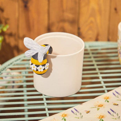 Daisy Bee Plant Pot Hugger Poly-Resin with White Wings