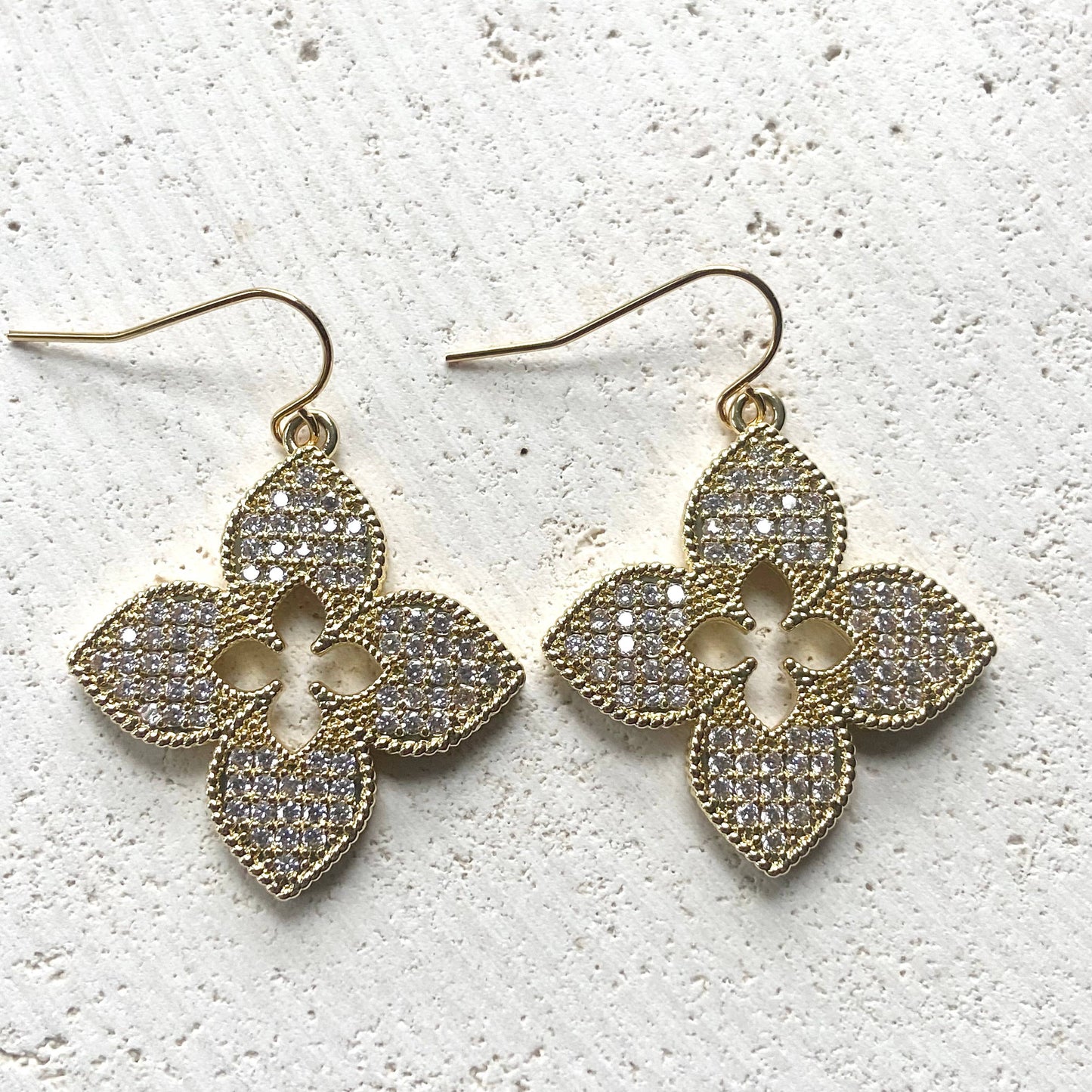 Quatrefoil clover designer style jewelry boutique trendy 