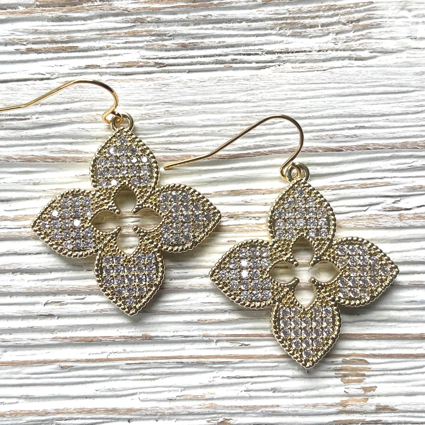 Quatrefoil clover designer style jewelry boutique trendy 