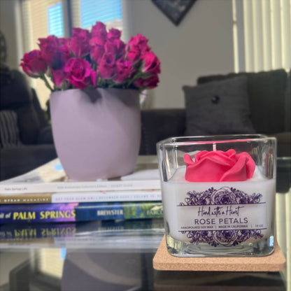 Vela de cera de soja con pétalos de rosa