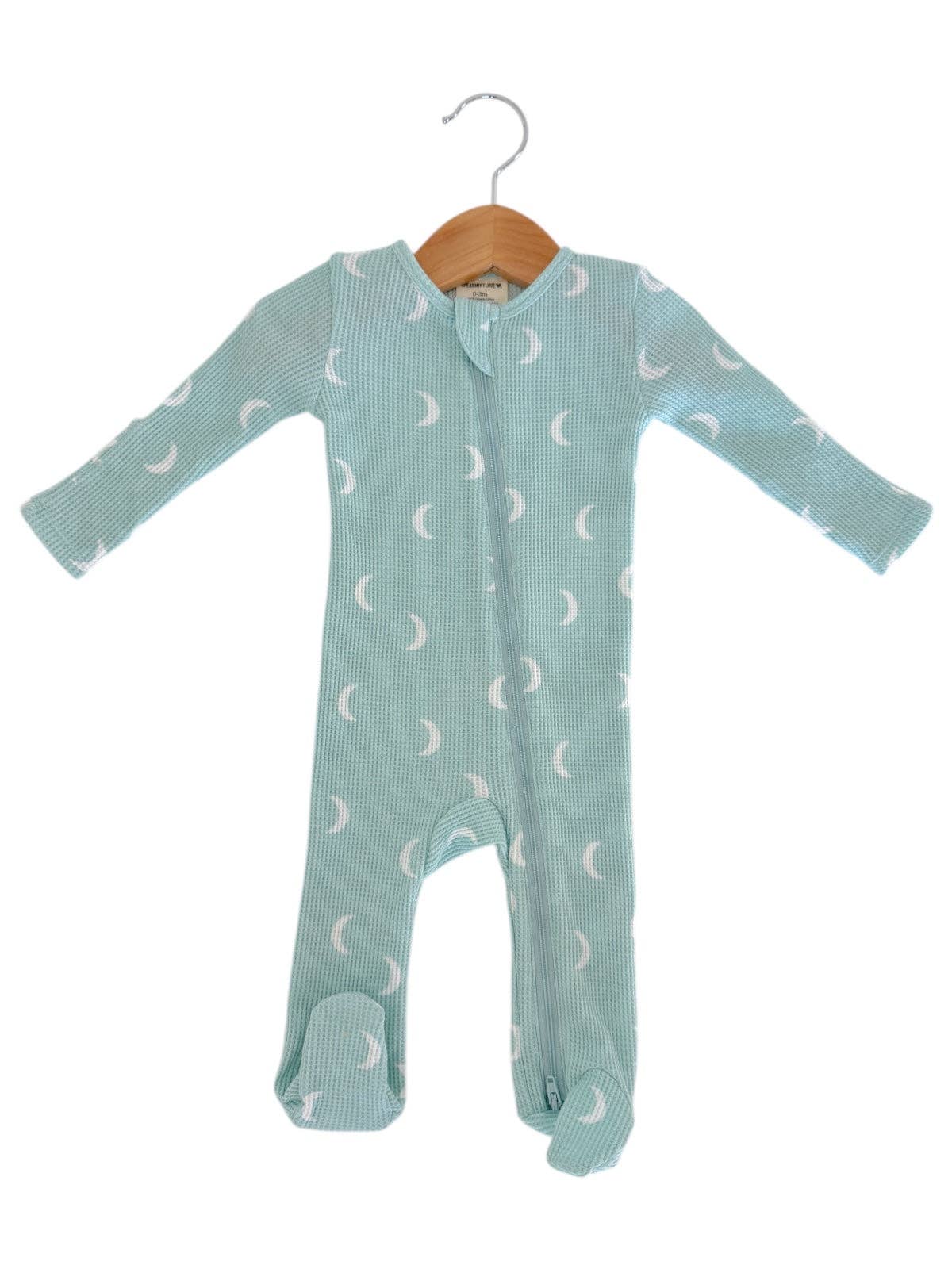 Organic Waffle 2-Way Zip Footie, Light Blue Moon: 3 - 6 mo.