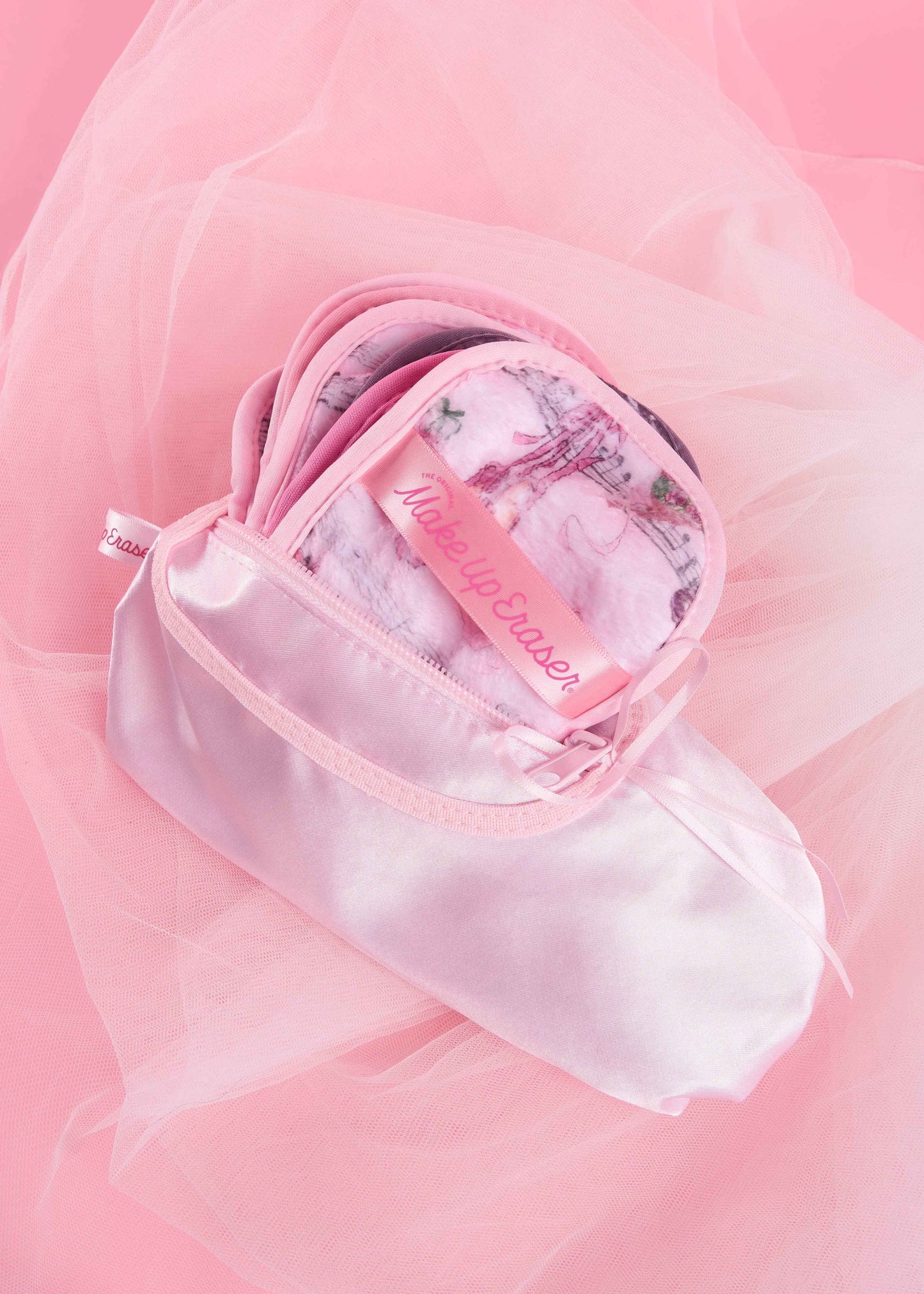 The Original MakeUp Eraser - Ballet Core MakeUp Eraser 7-Day Set | Bonus Pointe Shoe Case