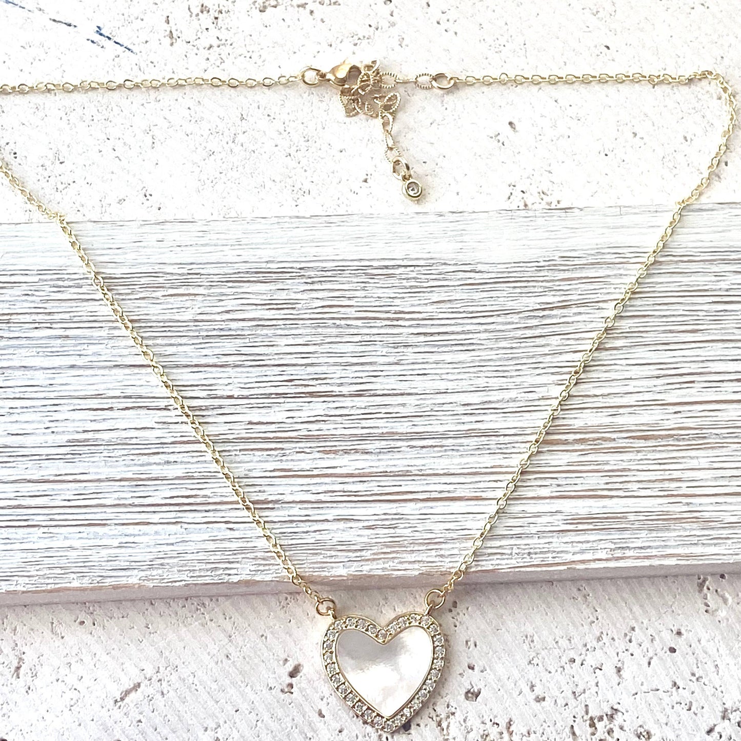 Pearl heart shell Necklace
