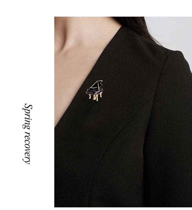 Piano Alloy Brooch PA3336: Black