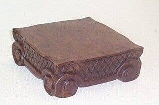 Pedestal, Short Simple