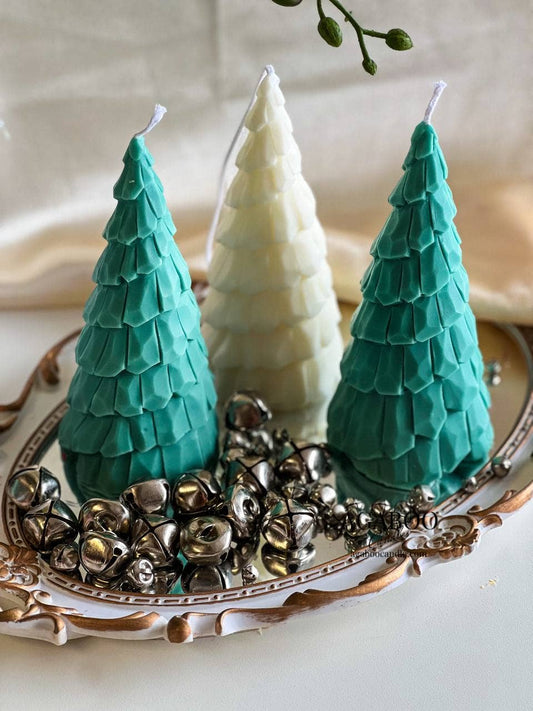 Large Christmas Tree Candle 7x3in