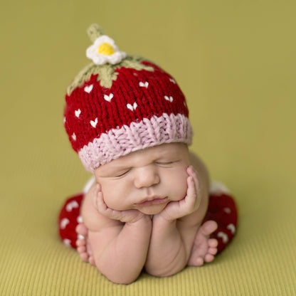 Newborn Set Strawberry Hat & Pant Baby Outfit Gift