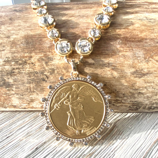 V Gold French peace coin necklace