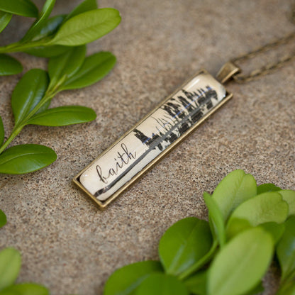 Ivy Barn Designs - Collar "Árbol de la Fe", joyería inspiradora para tiendas cristianas