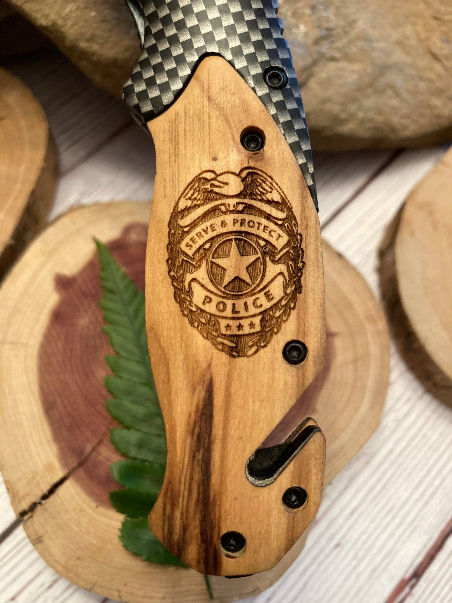 Quail Tail Laser Art - Police Badge/Serve & Protect Knife