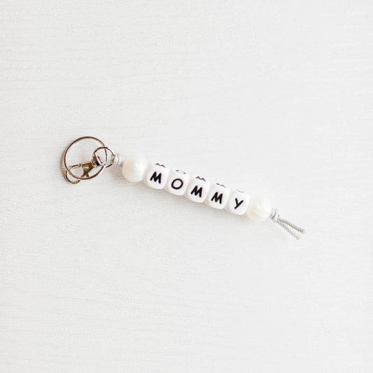 Keychains: Pearl / MOM