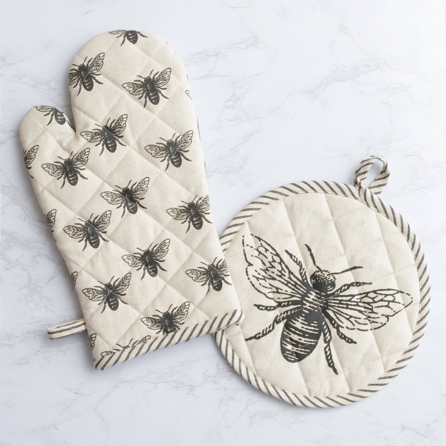 Oven Mitt And Pot Holder