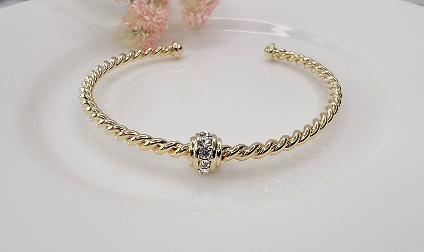 Classic Cable Bracelet with Rhinestone Bead
