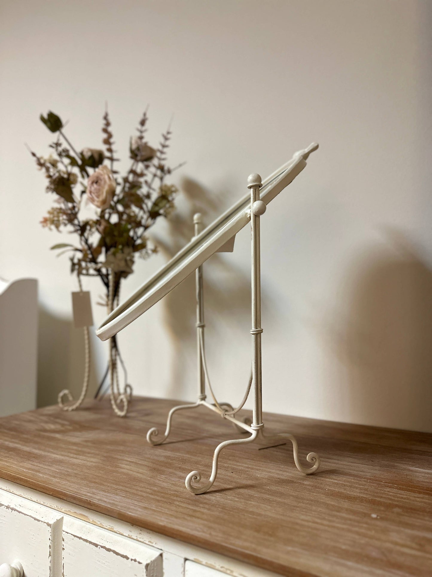 Vagabond Vintage - VINTAGE TABLE TOP SWING MIRROR