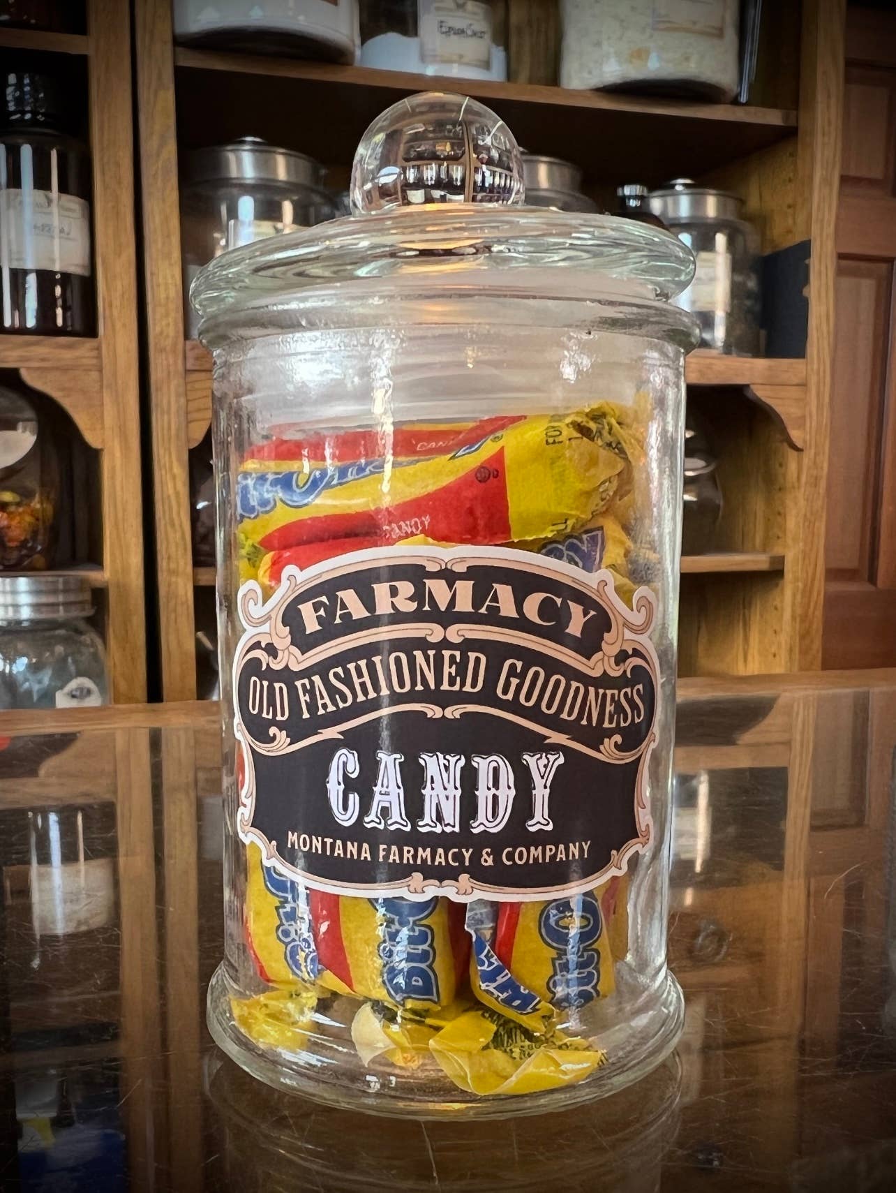 Old Fashioned Apothecary Jar / Bit of Honey Nostalgic candy