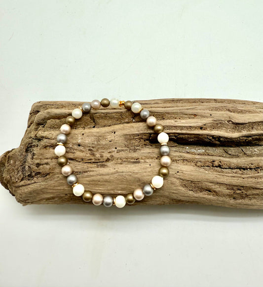 Bracelet Stretch Mother of Pearl Lt. Multi w/14kGold Plated7”