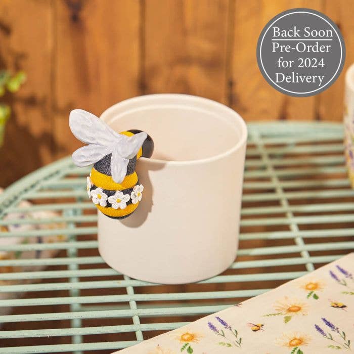Daisy Bee Plant Pot Hugger Poly-Resin with White Wings