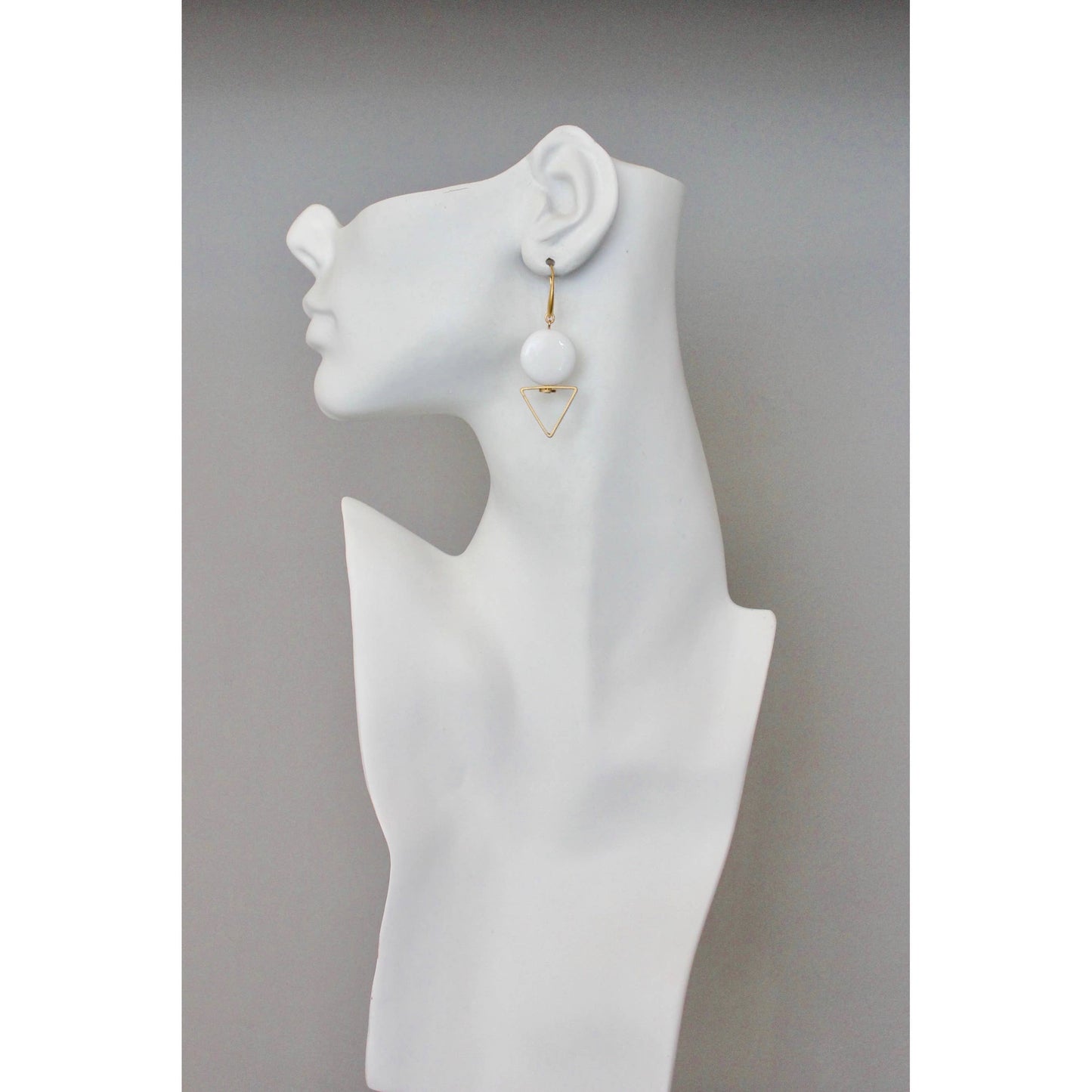 Geometric white agate hoop earrings