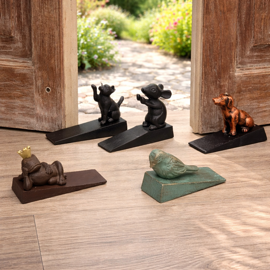 Cast Iron Animal Doorstop: DOG