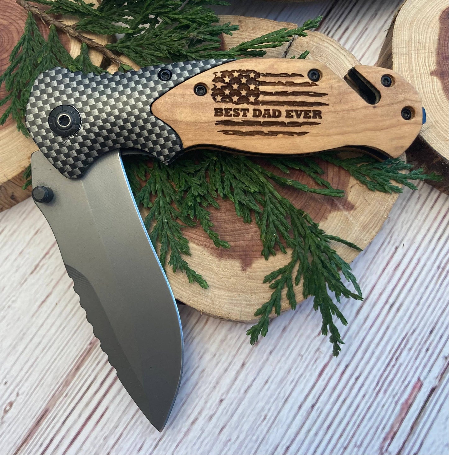 Flag Best Dad Ever Knife - Quail Tail Laser Art