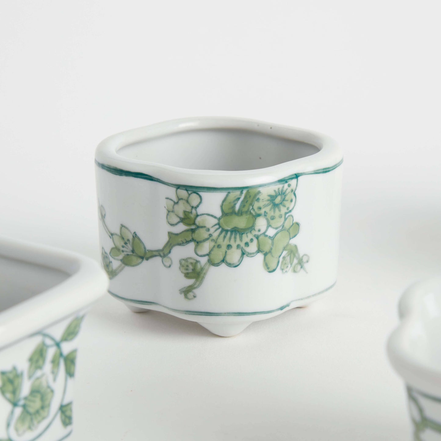 IMPERIAL ASSORTED MINI POTS-Set of 4