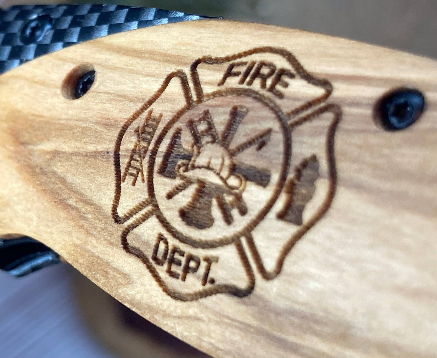 Firefighter Emblem Knife -Quail Tail Laser Art