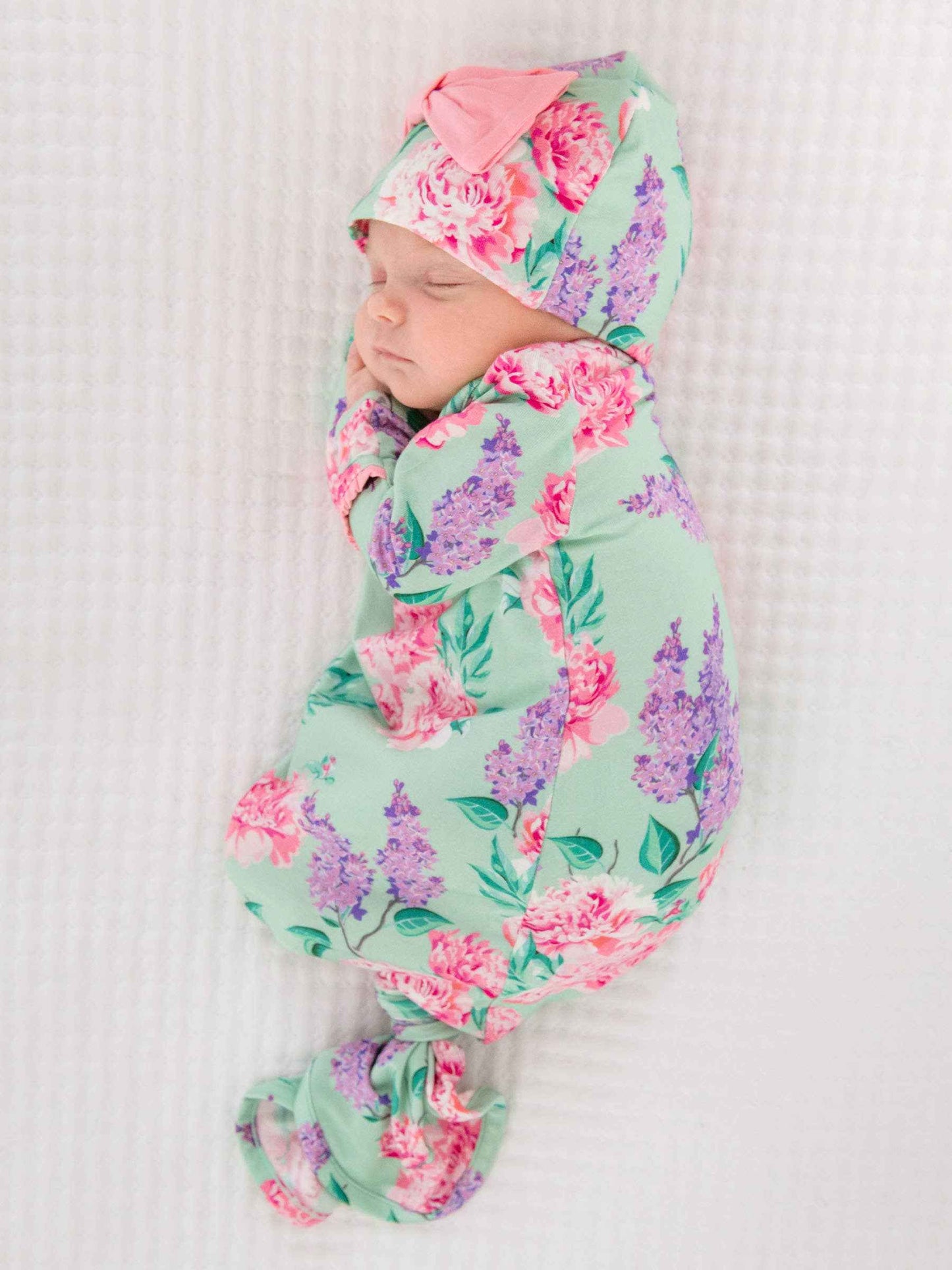 SoftSnooze™ Baby Girls Bamboo Viscose Sage Garden Ruffle Knotted Sleep Gown & Bow Hat Set: Green / Newborn-3m
