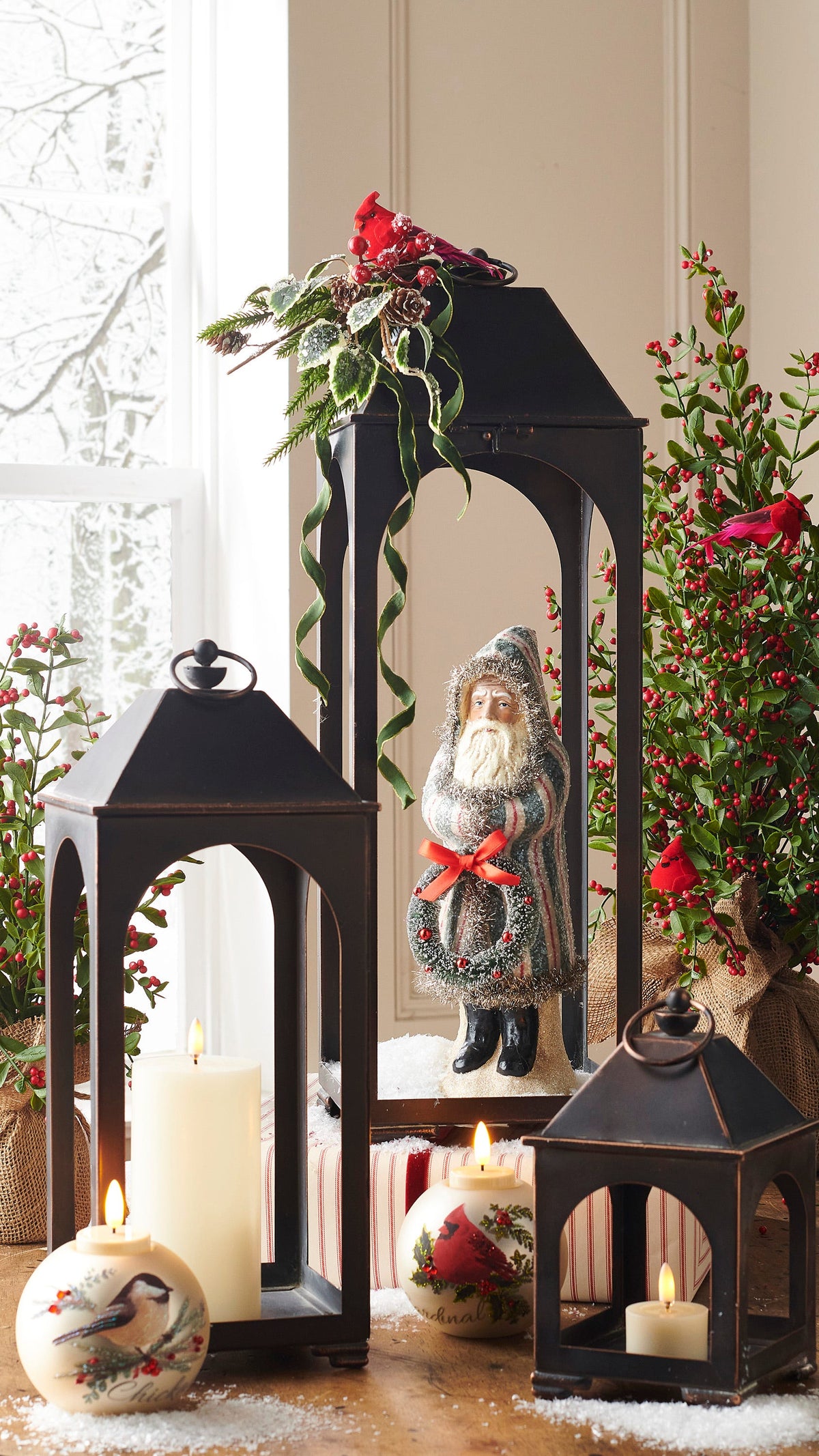4" Frost Song Ball Tealight Holder product photo