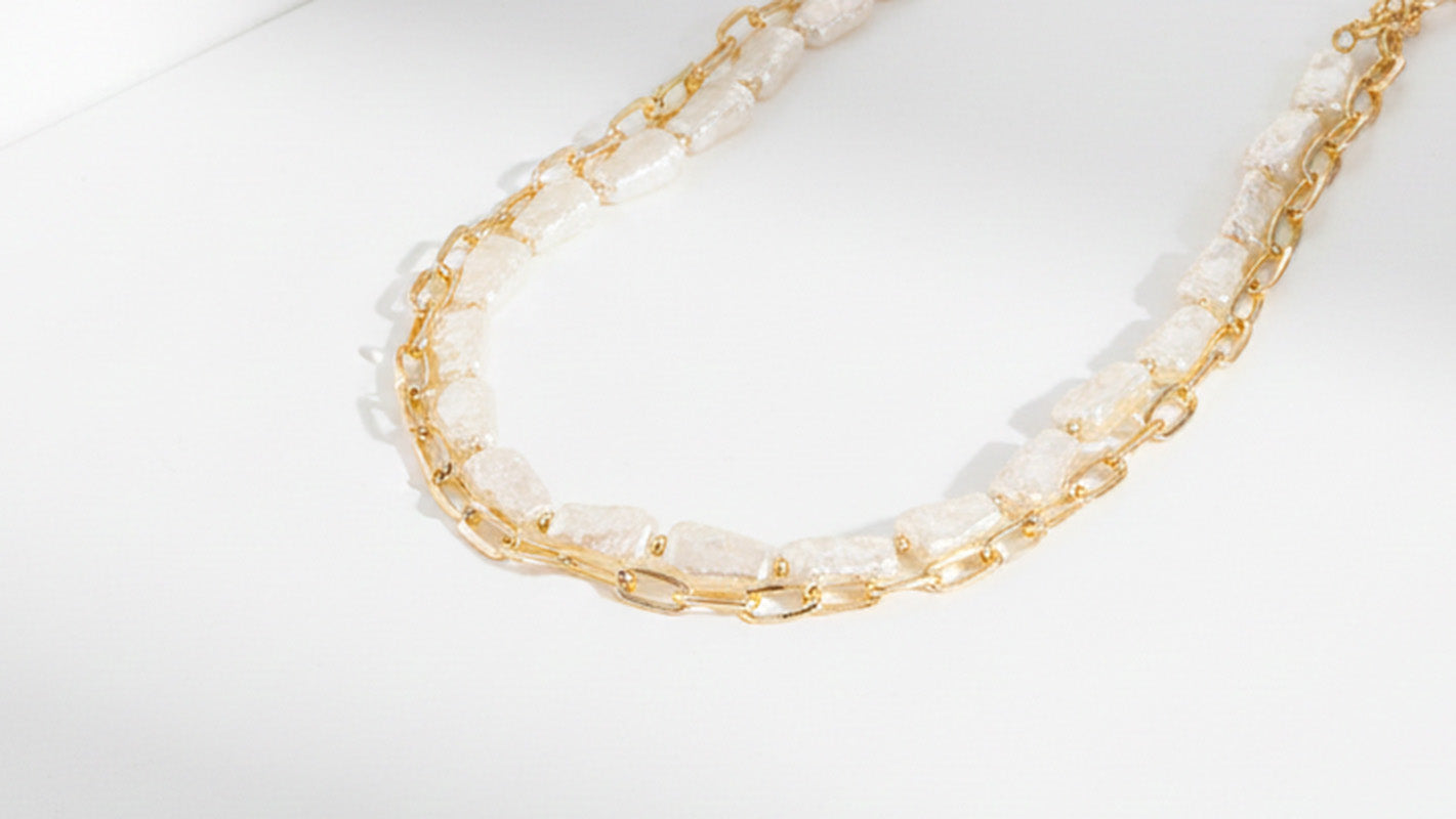 gold & pearl beaded necklace